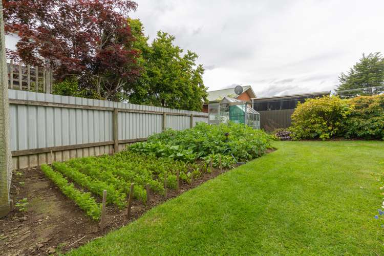 13 Bowen Street Te Anau_34