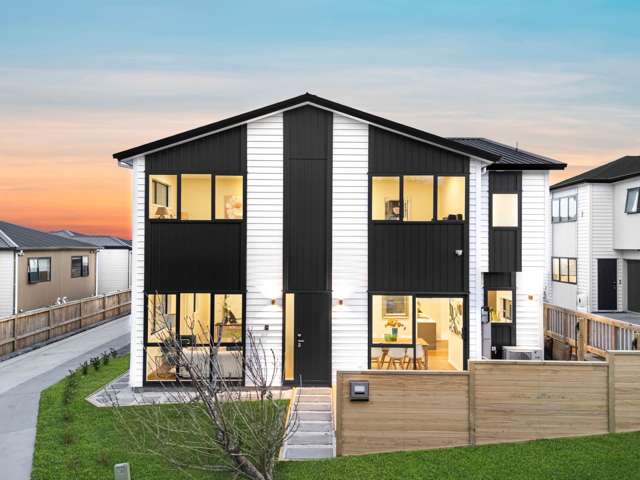 DUAL MASTER SUITES! 4-BED, 3.5-BATH & 2 LIVING...