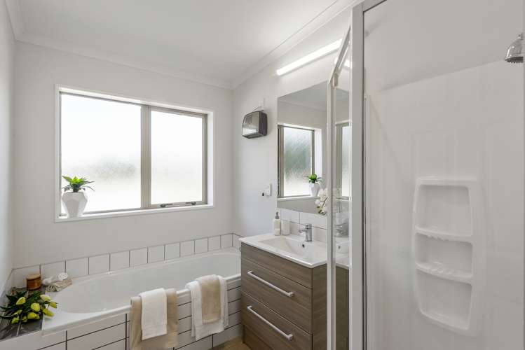 24 Essendon Road Darfield_13