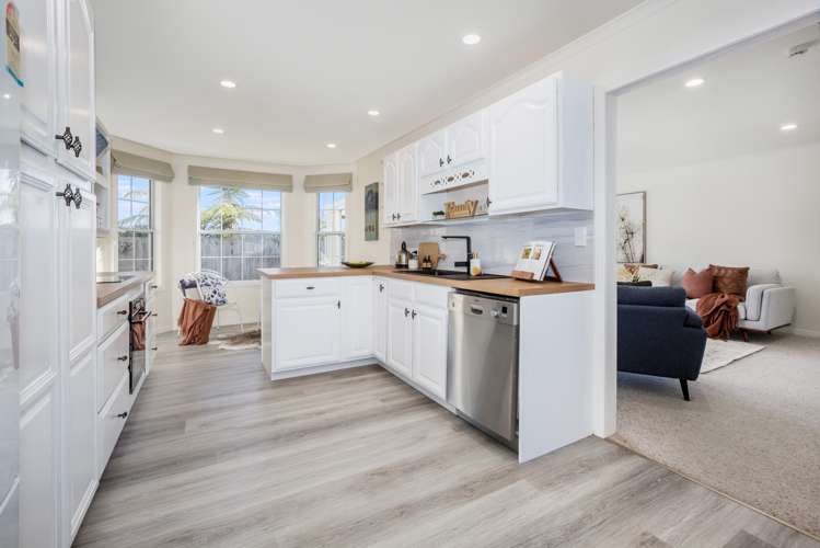 84 Navigation Drive Whitby_6