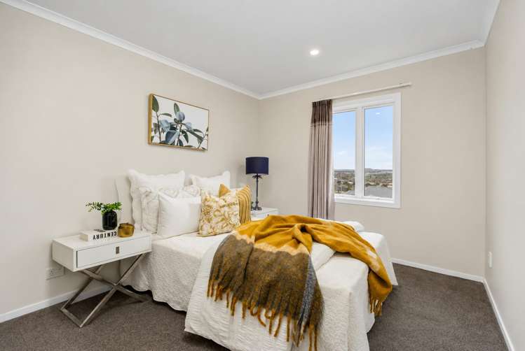 60 Arrowsmith Drive Flat Bush_13