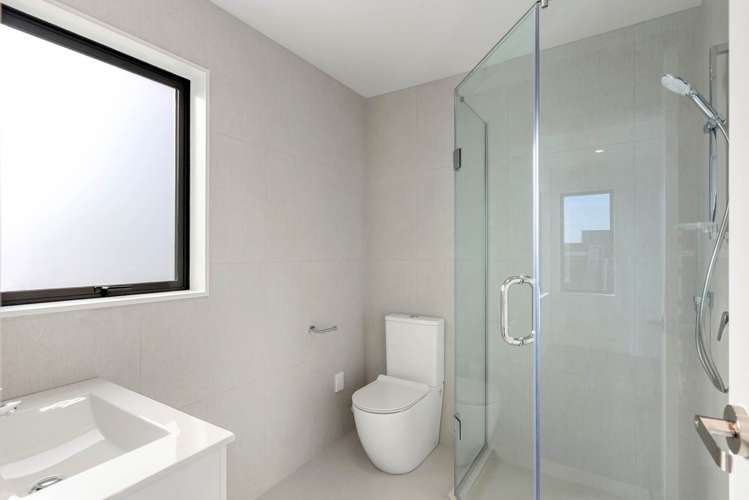 43 Puwha Street Massey_13