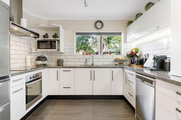 20a Tweed Street Mount Maunganui_15