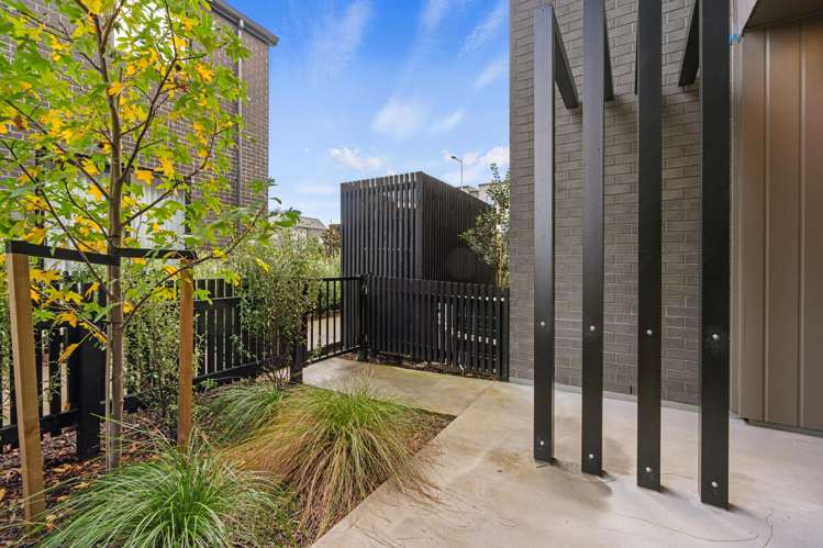 6 Arvo Lane Hobsonville_13