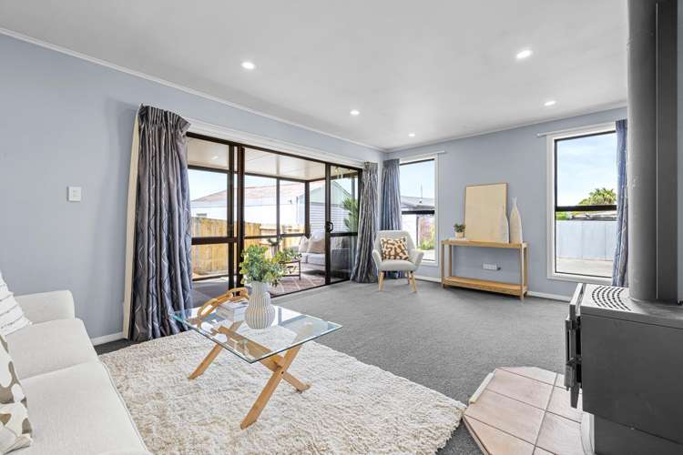 76 Frensham Crescent Woolston_5