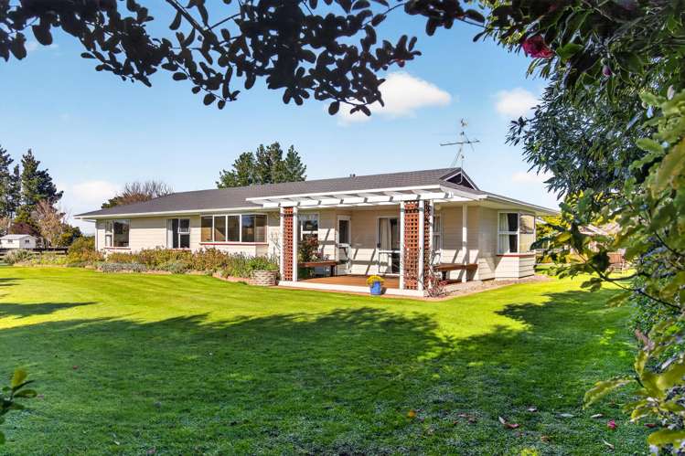 53 Tararua Drive Upper Plain_21