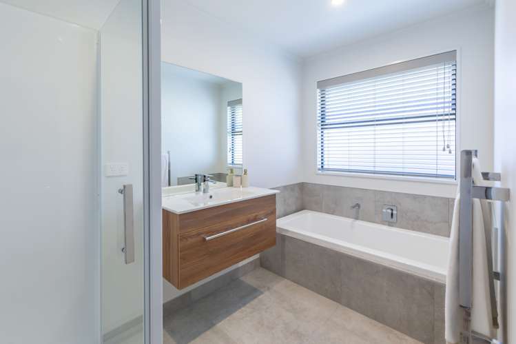 45 Tobollie Drive Rolleston_18