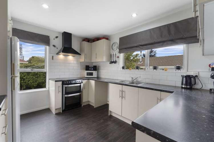 2/14 Kinross Street Hei Hei_6