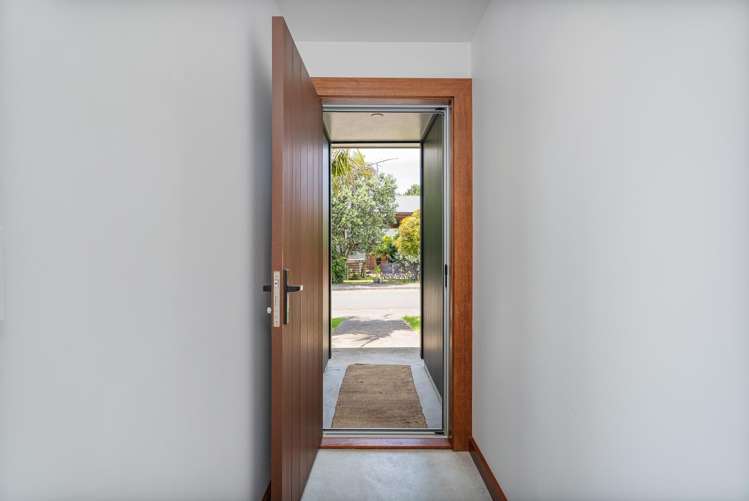 1 Summer Lane Tairua_11