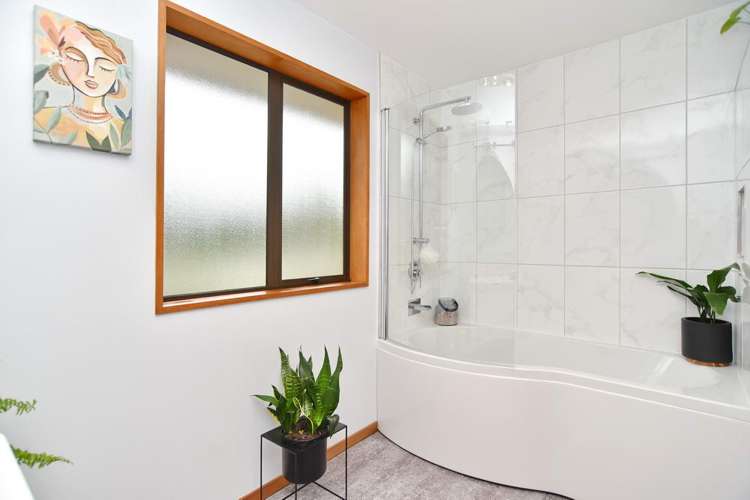 6 Cedar Place Amberley_12