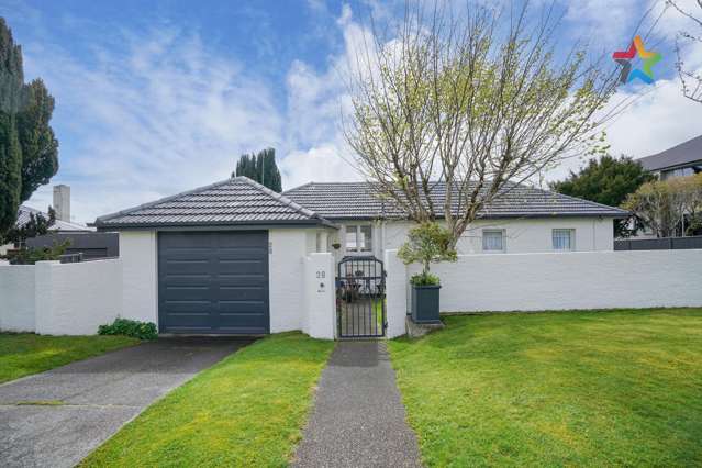 CHARMING CHARACTER HOME IN SOUGHT-AFTER ROSEDALE