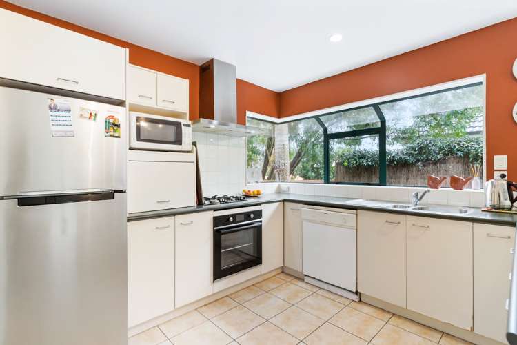 10 Mandeville Place Unsworth Heights_11