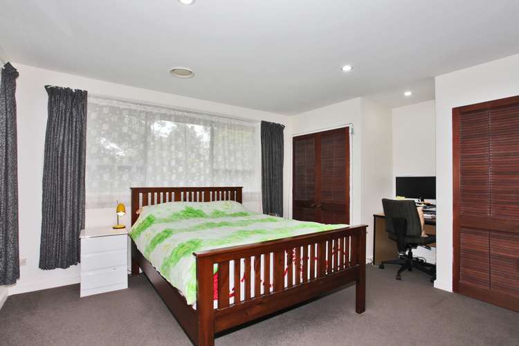 7 Gibson Drive Hornby_5