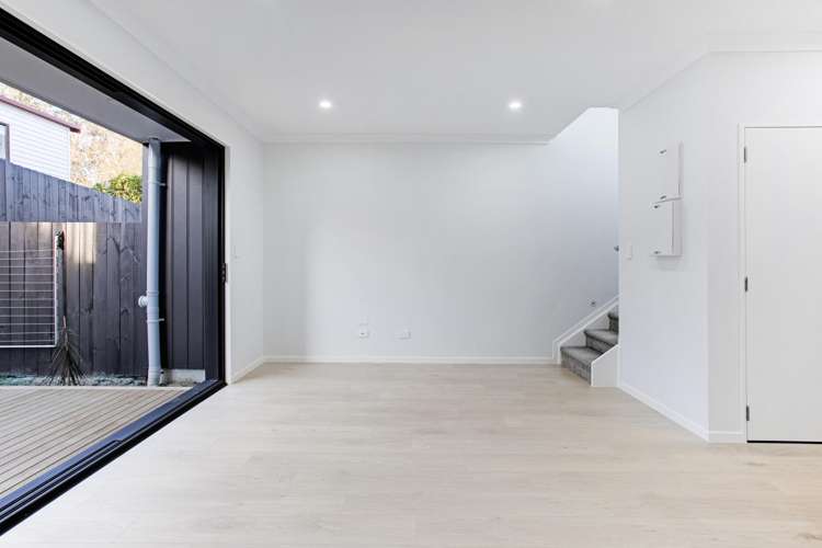 Lot 6/15 Locket Road Glenfield_7