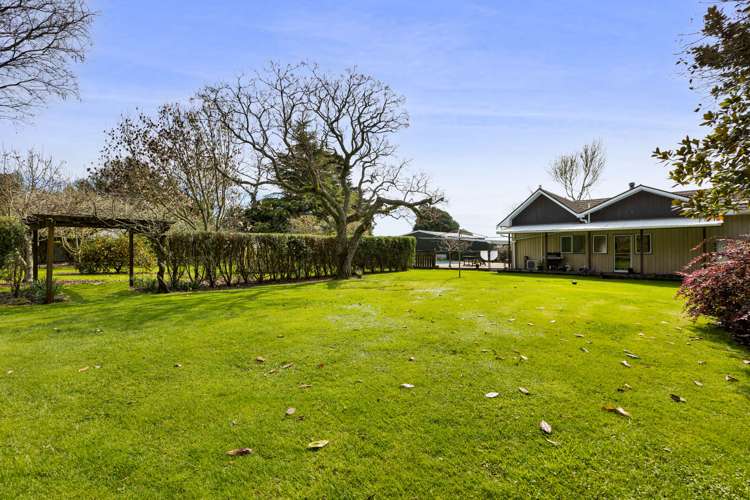 130 Cross Road Lepperton_14