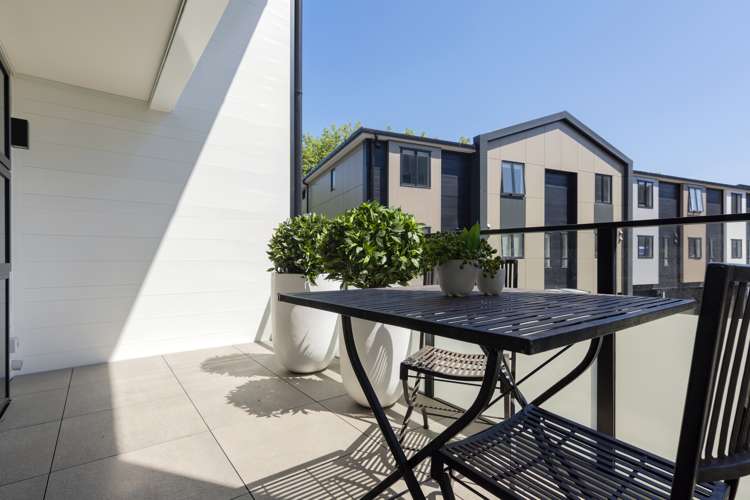 5/8 Dock Street Auckland Central_5