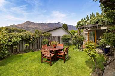 42 Remarkables Crescent_1