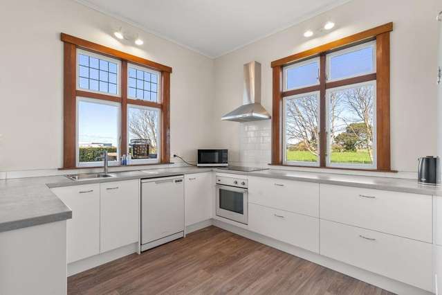 15 Brown Avenue Carterton_2