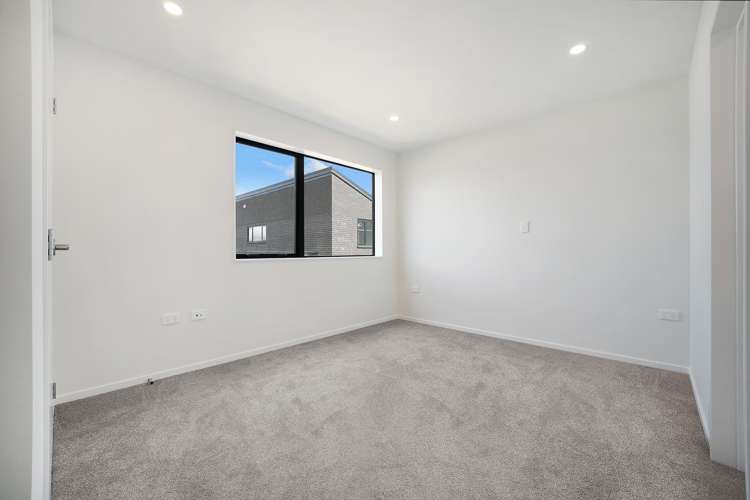 8 Stableford Crescent Opaheke_9