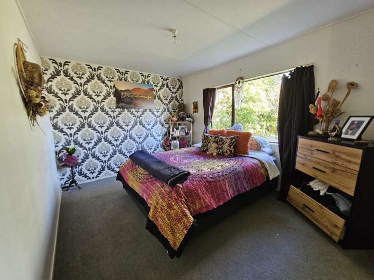 11 Guy Avenue Levin_5