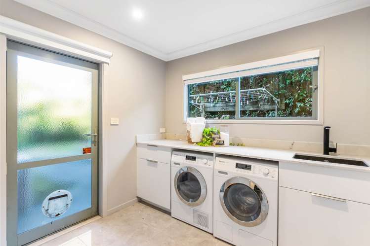 34 Marellen Drive Red Beach_37