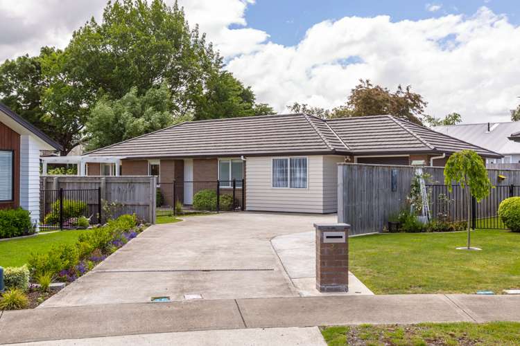 25 Tarata Grove Masterton_1