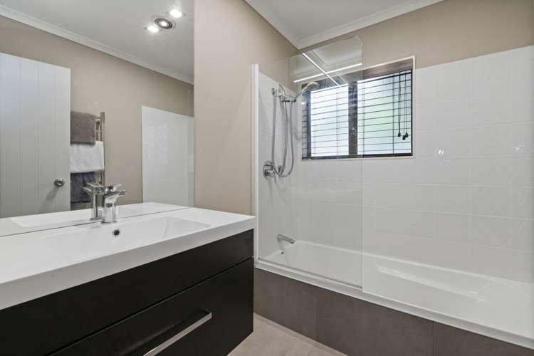 28 Twin Court Albany_11