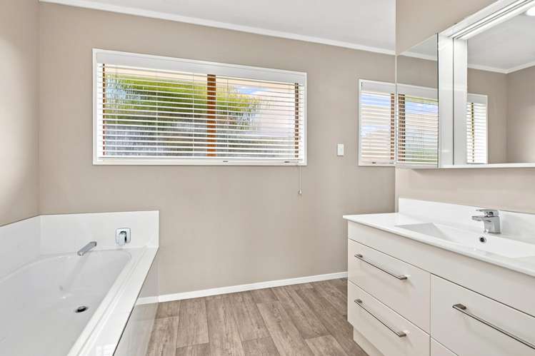 183 Levers Road Matua_11
