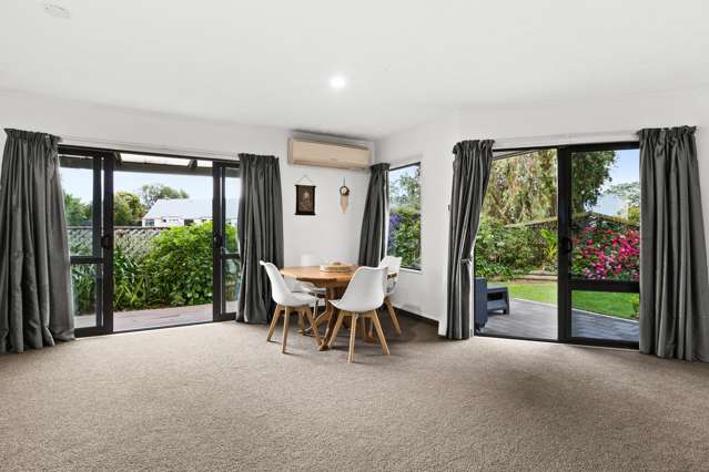 2/16 Alan Styles Place Greenmeadows_2