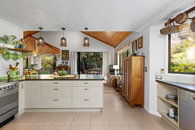 35 Waitawheta Road Waikino_2