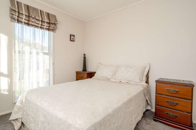 2/208 Grimseys Road Redwood_5