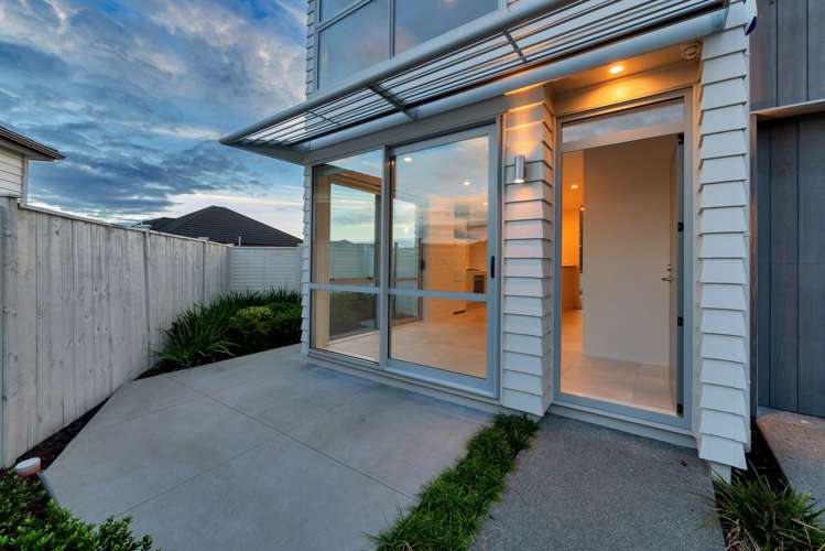 3 Costa Viva Crescent Karaka_17