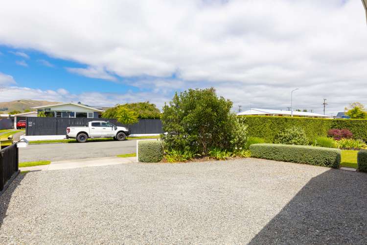 5 Newbourne Crescent Redwoodtown_19