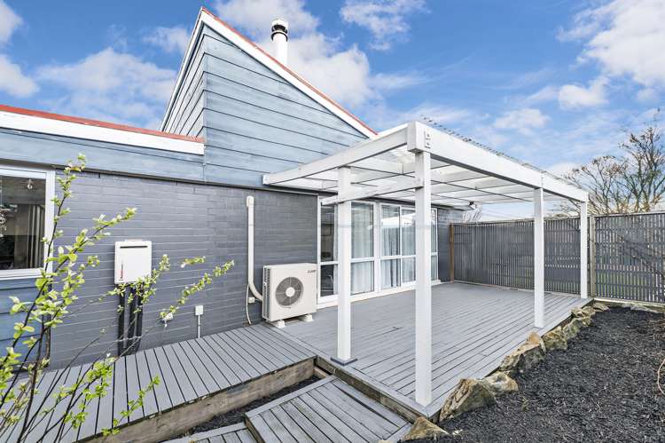 62 North Terrace Darfield_23