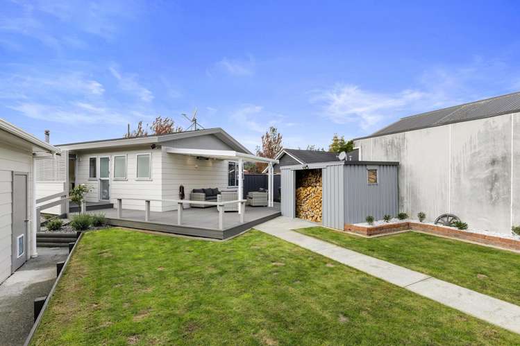 17 Memphis Grove Totara Park_16