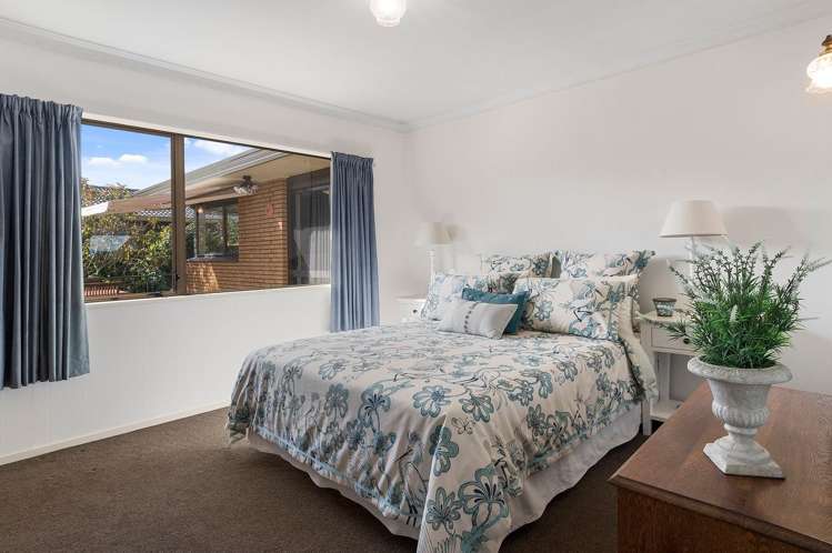 249 Levers Road Matua_9