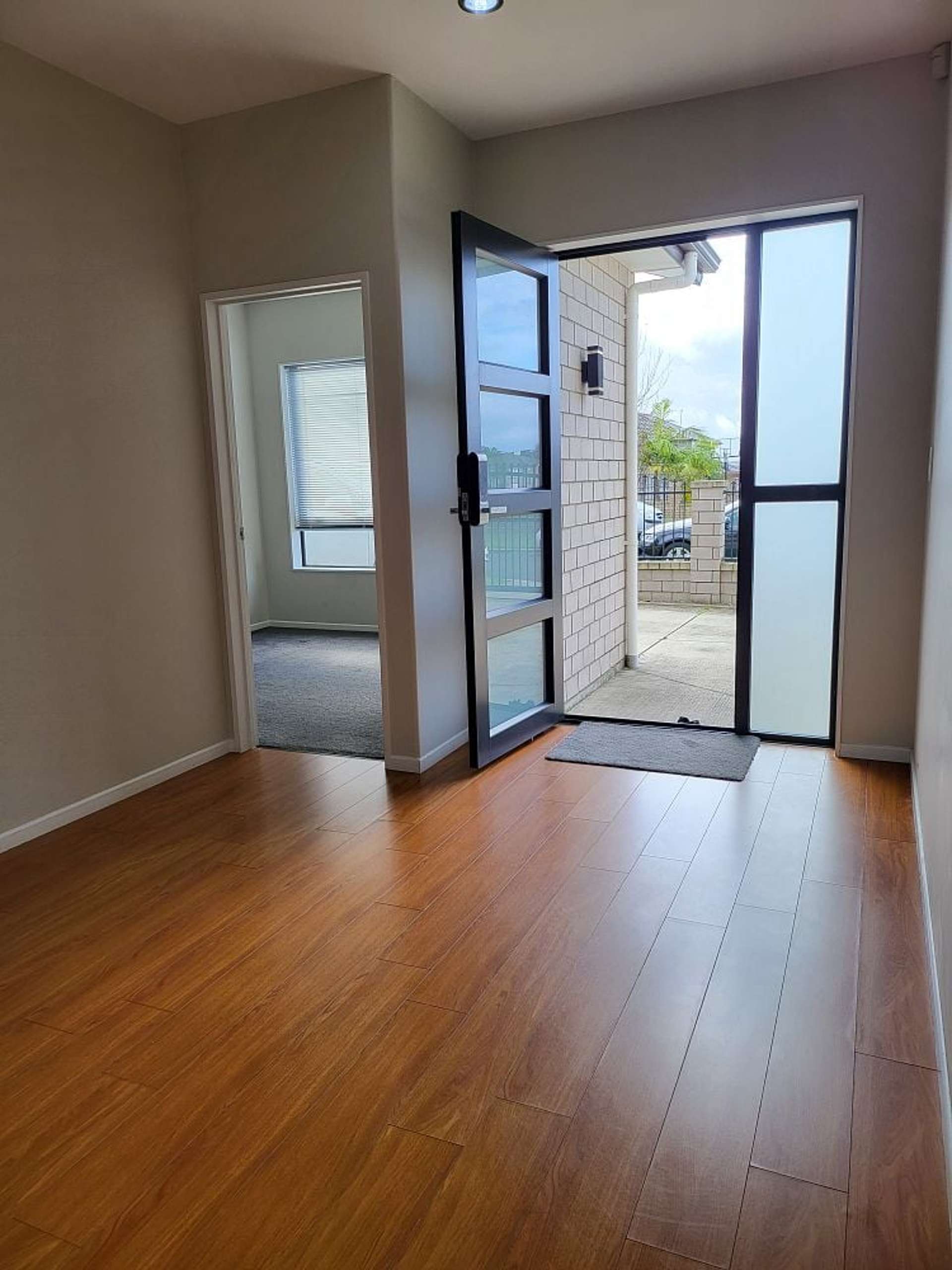 7 Castlebane Drive Flat Bush_0