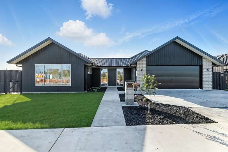 9 Silverwood Lane_0