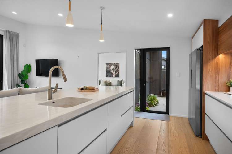 41 Grayshott Avenue Casebrook_15