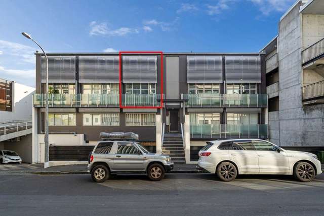 12/27 Cheshire Street 1761_1