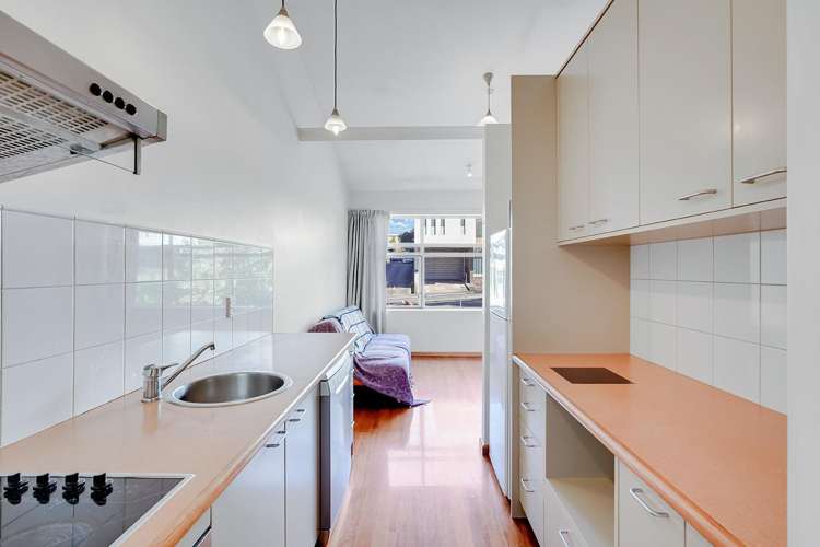 4/3 Tisdall Street 10463_7