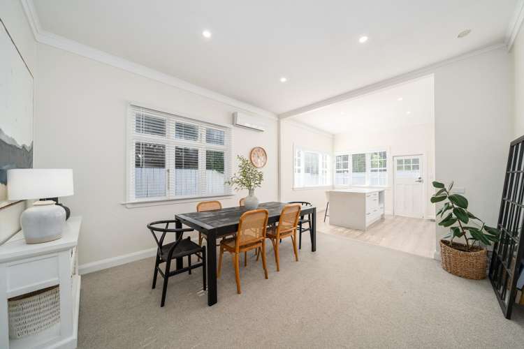 25 Black Beech Street_5