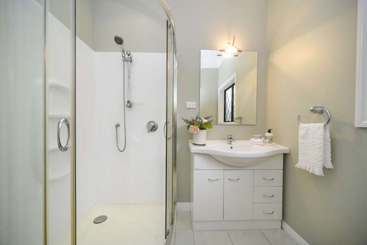 123d Park Road West End_13