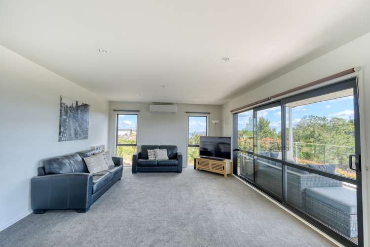 19 Sunrise Place Cable Bay_33