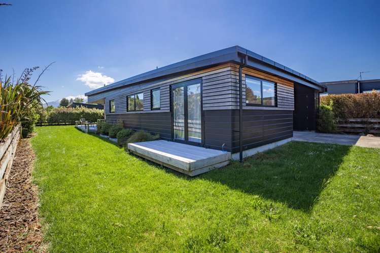 2 Magnolia Way Ohakune_3
