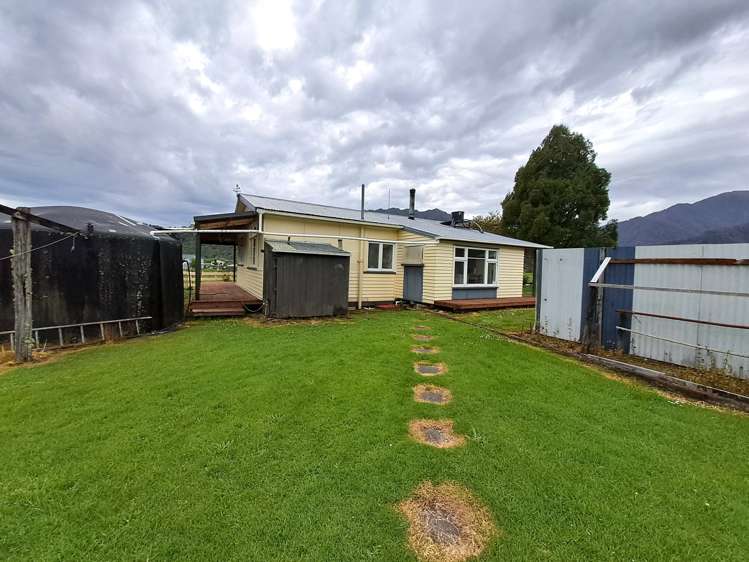 92 Gladstone Street Seddonville_10