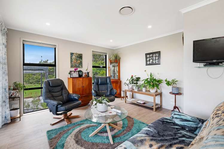 3390C Kaipara Coast Highway Glorit_6