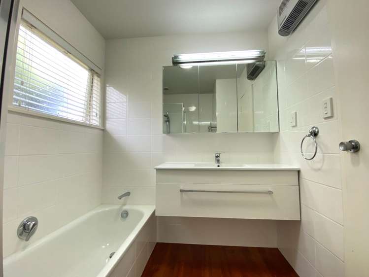 7 Maugham Drive Bucklands Beach_15