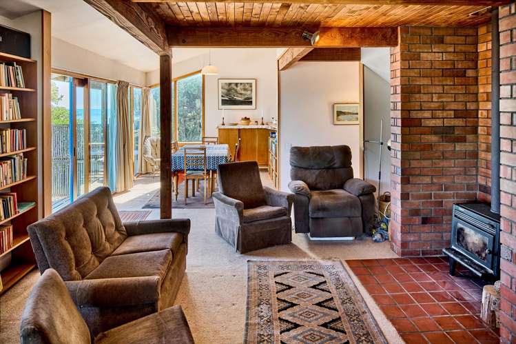 13 The Parade Paekakariki_9