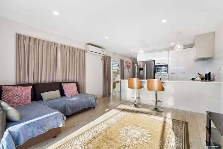 13 Collier Drive Flat Bush_3